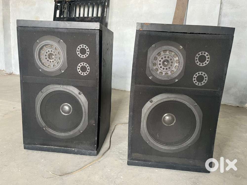 2 speaker.