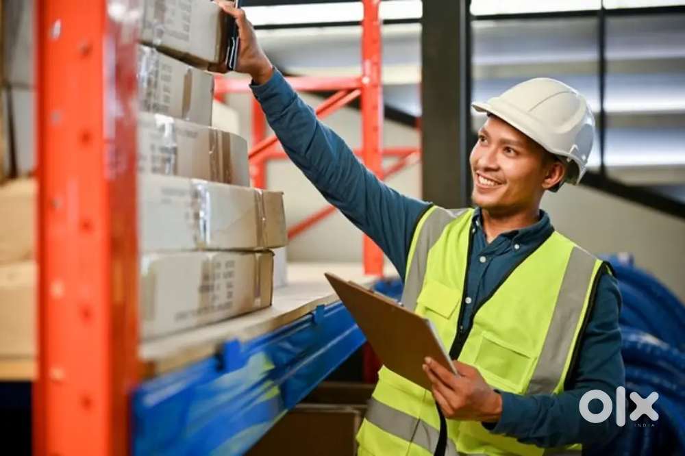LOOKING ENERGETIC EMPLOYEES FOR WAREHOUSE WORK