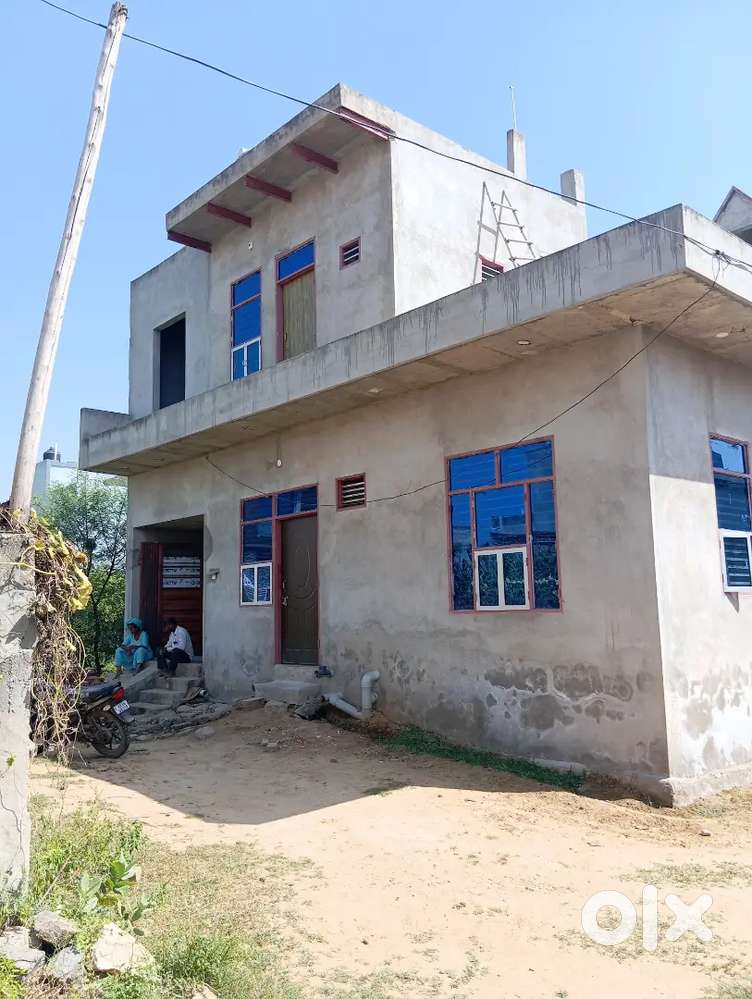 3BHK independent house on rent At laxmi nagar near gopal dew chowk