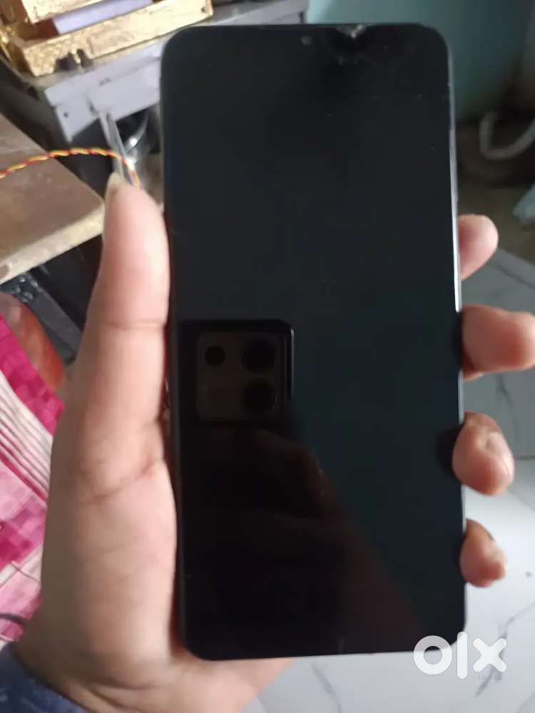 A13 4 64 GOOD CONDITION