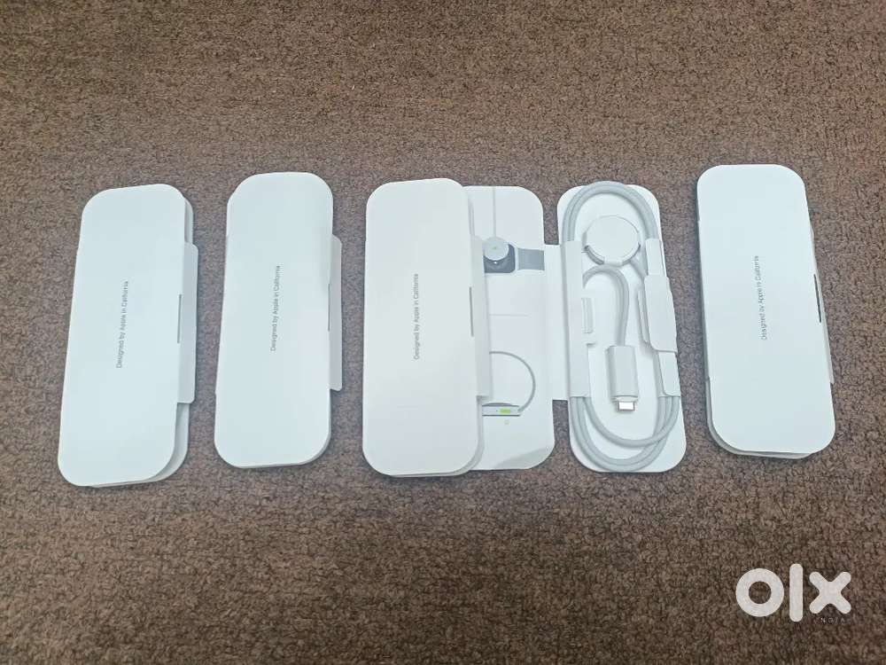 iWatch series 10 or ultra 2 charger braded cable 1 meter new box pack