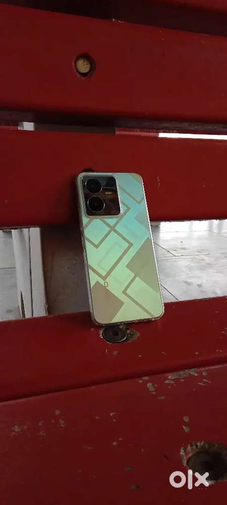 Vivo y22 6gb ram 128gb storage
