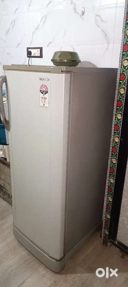 Samsung Single door fridge