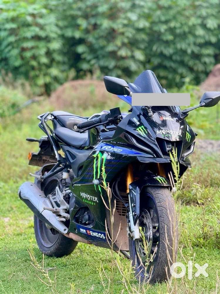 Yamaha R15v4 Monster Edition