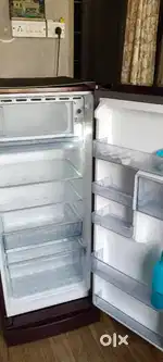 3 months old Refrigerator