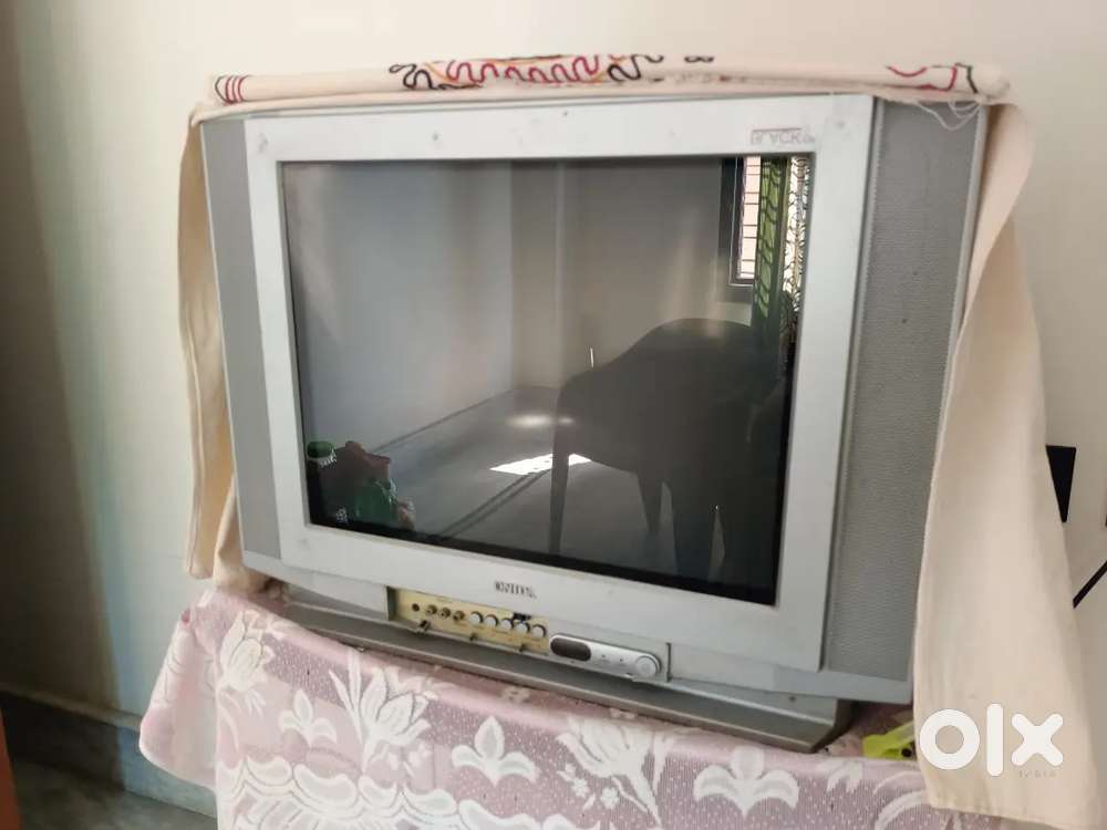 Onida Black dlx tv