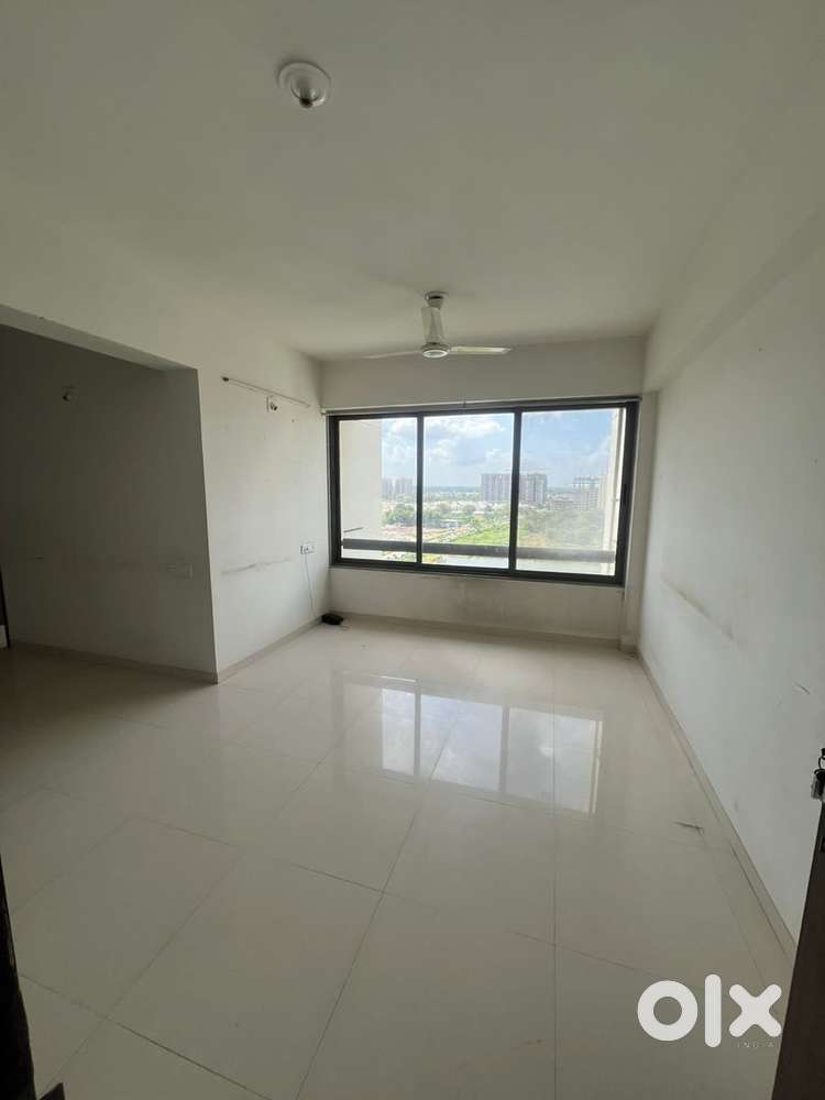 3bhk flat on rent rs 24000 at shela Ahmedabad