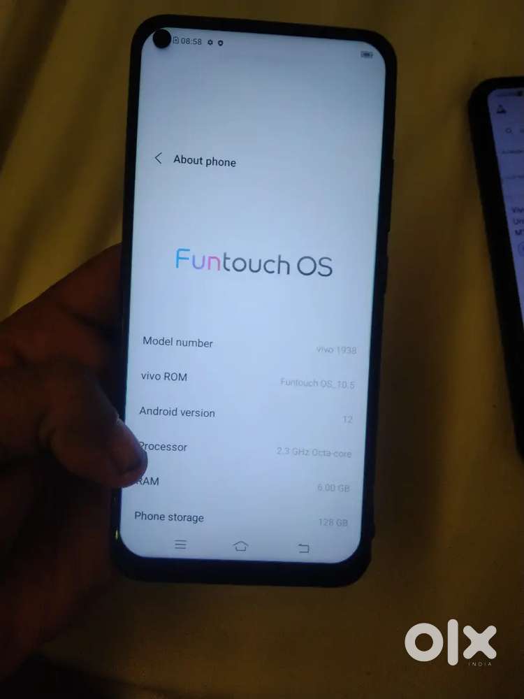 VIVO Y30 6GB Ram 128 GB internal with back finger