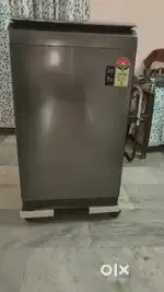 Whirlpool Top load washing machine( immediate sales House Shifting)