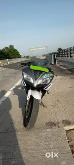 Yamaha r15 v2