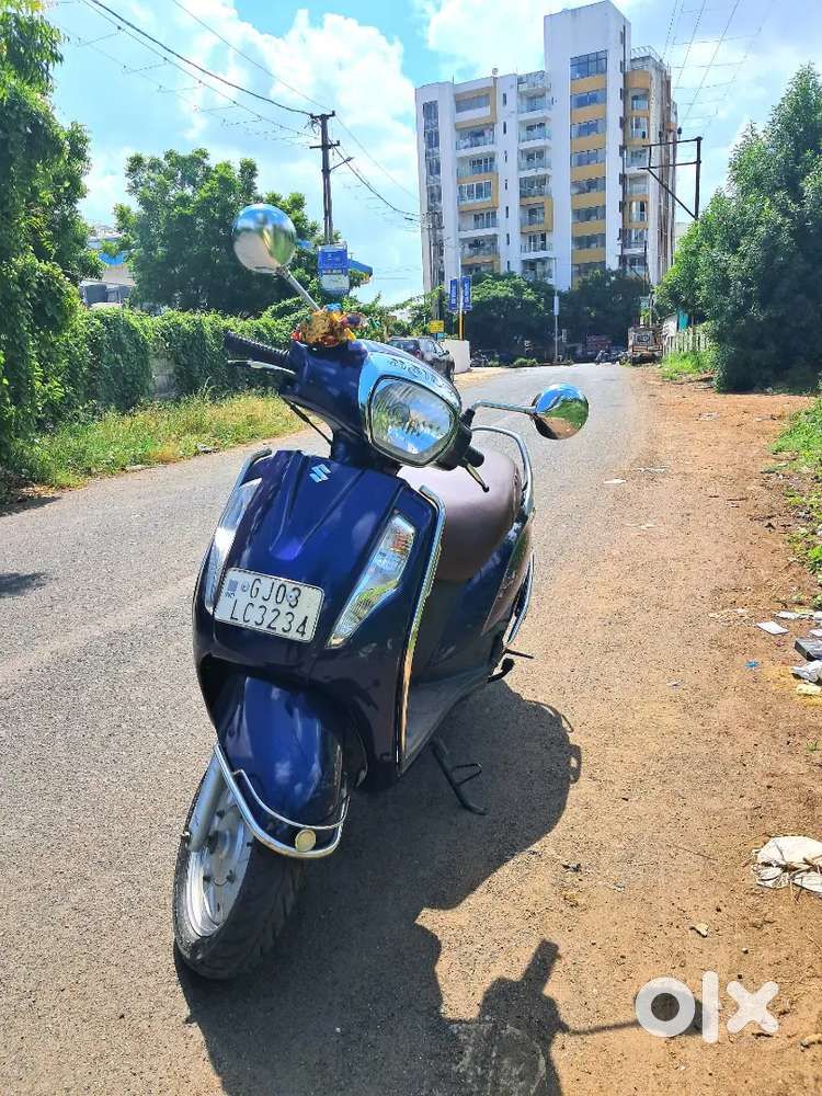 Access 125 suzuki