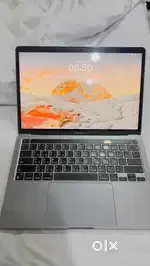 APPLE MACBOOK PRO M1