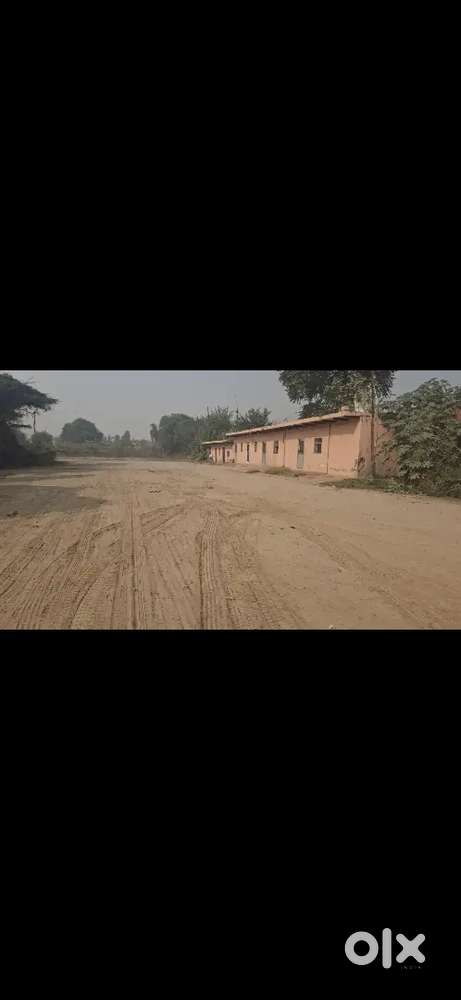 Land on nh8 with 8 offices nearby imt manesar
