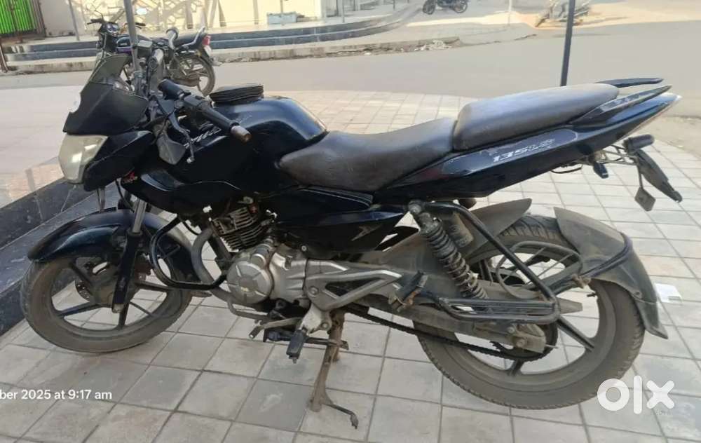Bajaj Pulsar 135LS