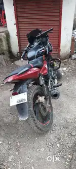 Bajaj pulser 220f