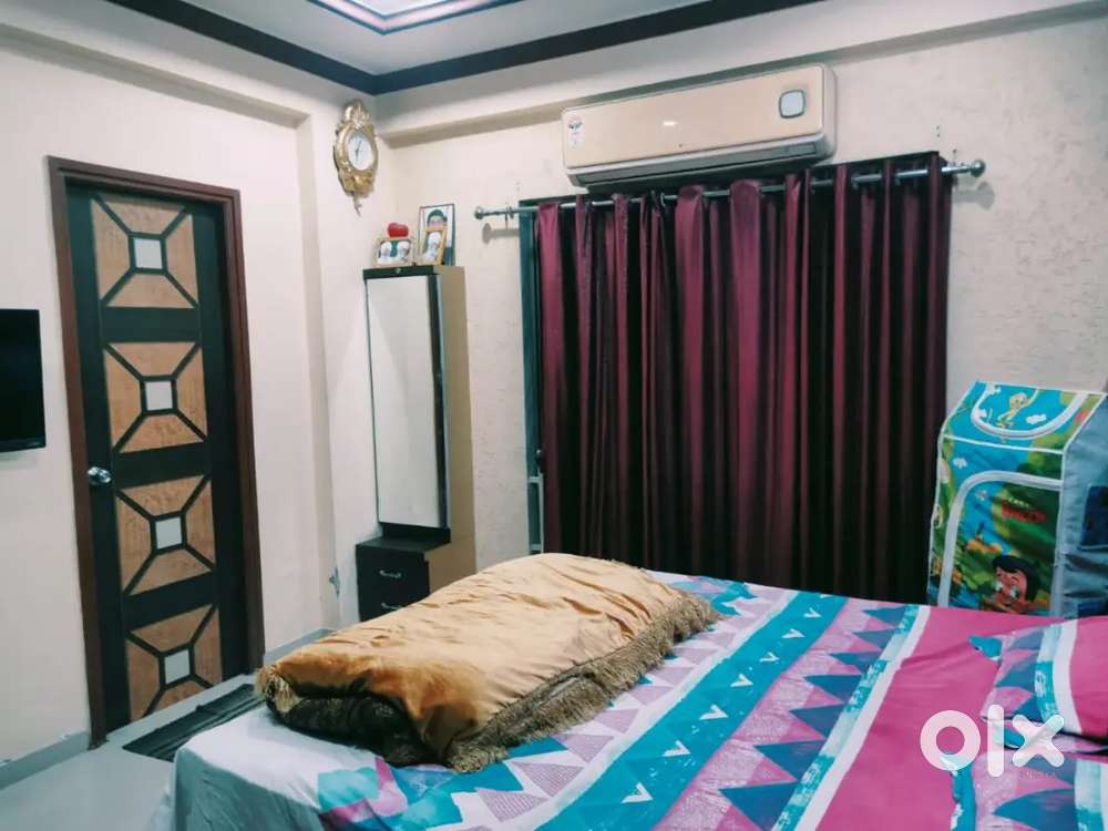 3 BHK FLAT FOR RENT AT PRIME LOCATION MOTERA