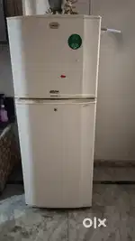 Samsung double door fridge 235L