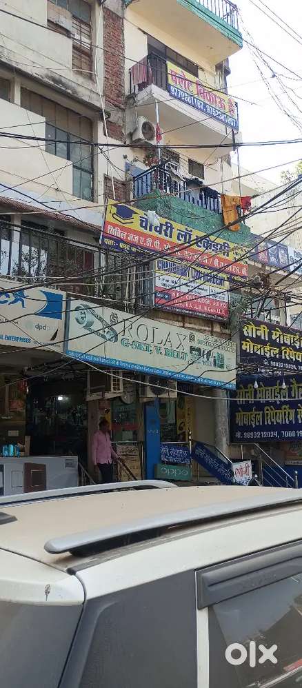 Office AVN coaching ke liye kirae per dena hai