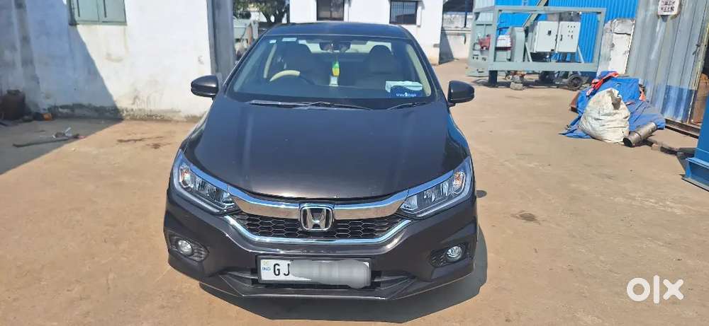 Honda City VX 2017 CNG & Hybrids Well Maintained