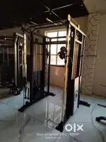 Gym reception girl अगर ट्रेनर हो तो सैलरी बढ़ा के दी जाएगी