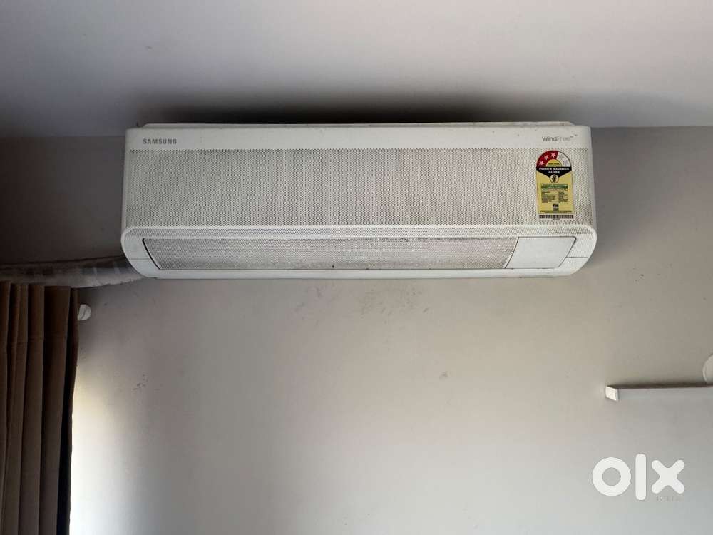 Refrigerator - Whirlpool 192 strs & Samsung Air Conditioner