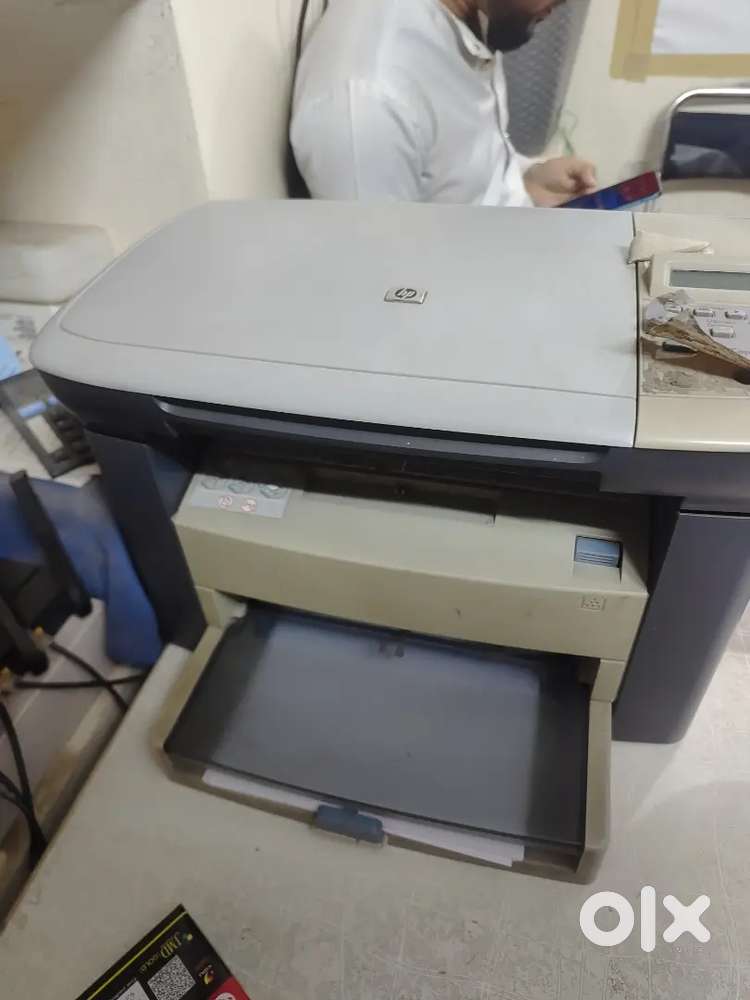 Title:
HP Color LaserJet CM2320 Series Colour Printer – Used
