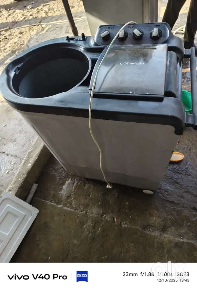 Whirlpool washing machine semi automatic