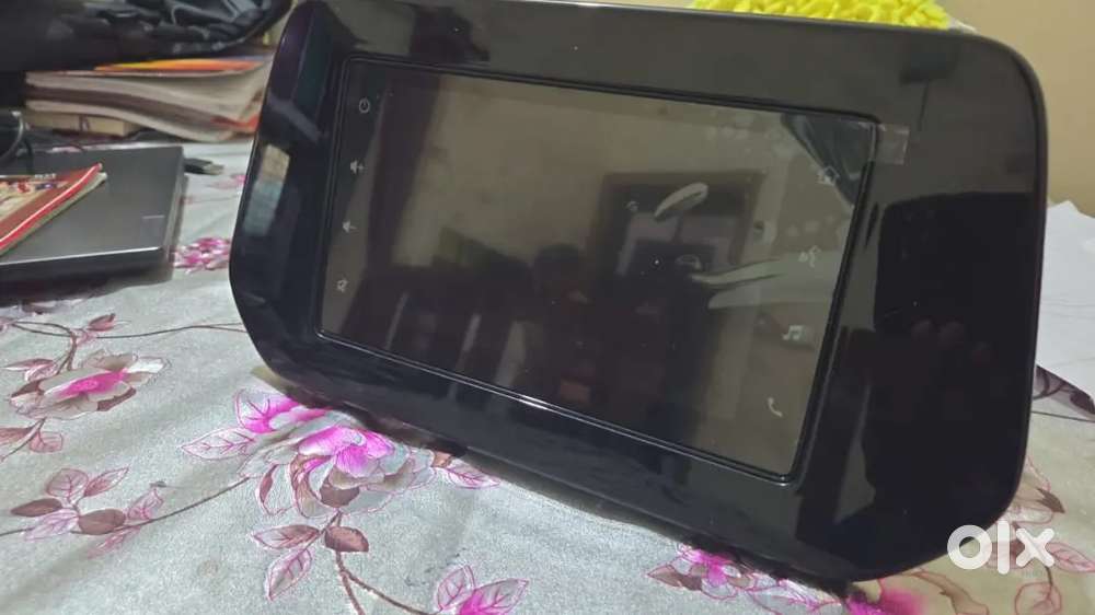 original 7-inch Clarion infotainment system from Toyota Hyryder