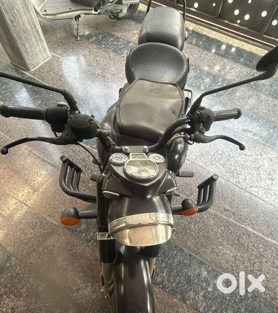 Low mileage Classic 350 for sale