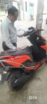 Suzuki avenis 125