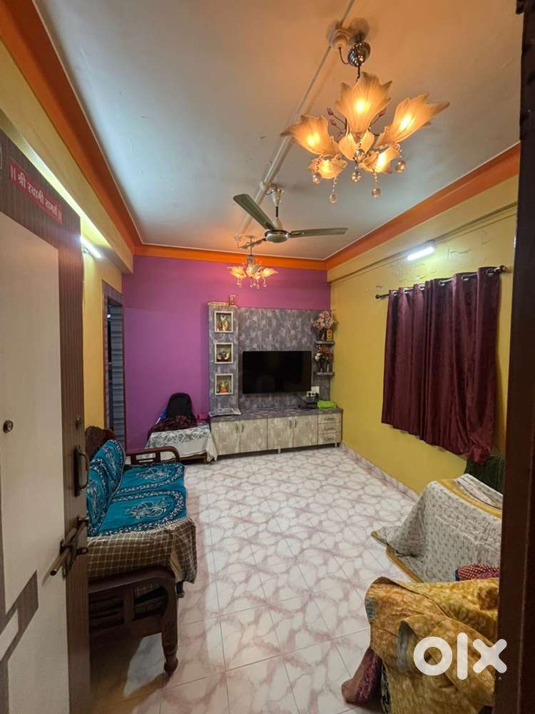 1BHK semi furnished flat