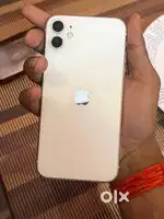 Iphone 11 super condistion with orignal bil box