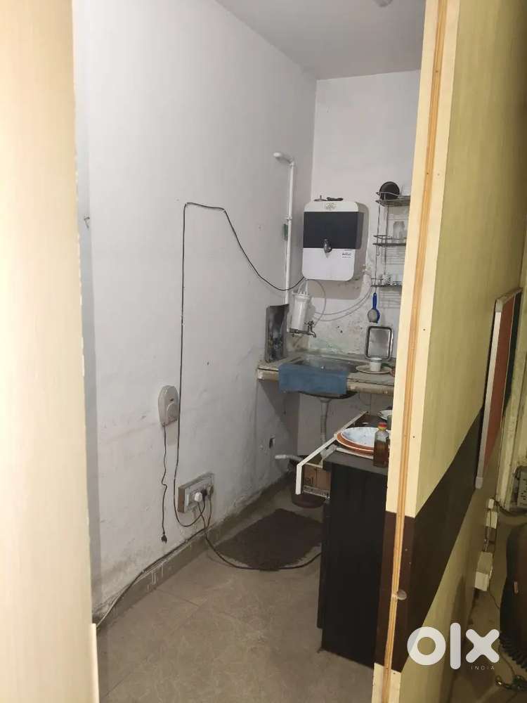 Office for available in new railway road. Fire station