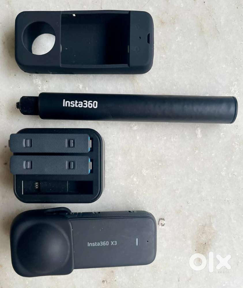 Insta360 X3 360° Camera Kit