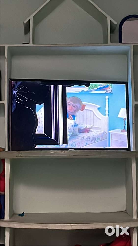 Samsung 32 inches LED TV