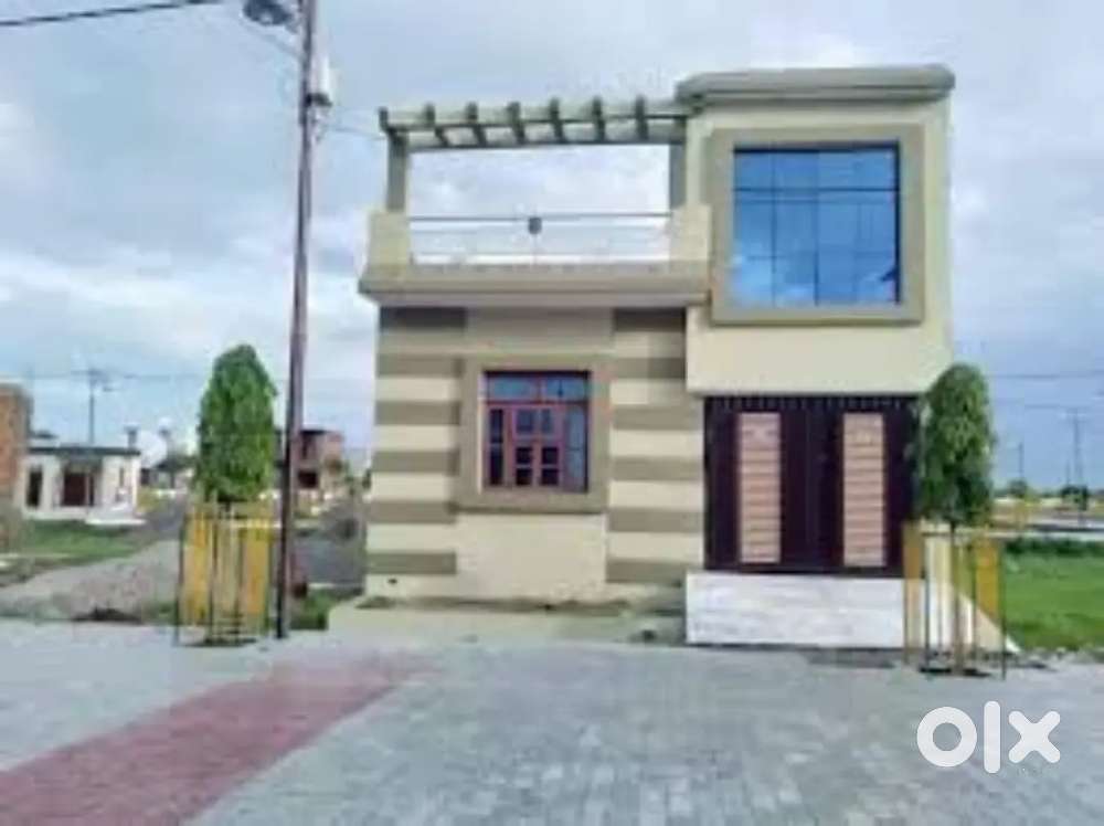 2 room set, 1 kitchen, 1 bath (combined), small varandah & open roof