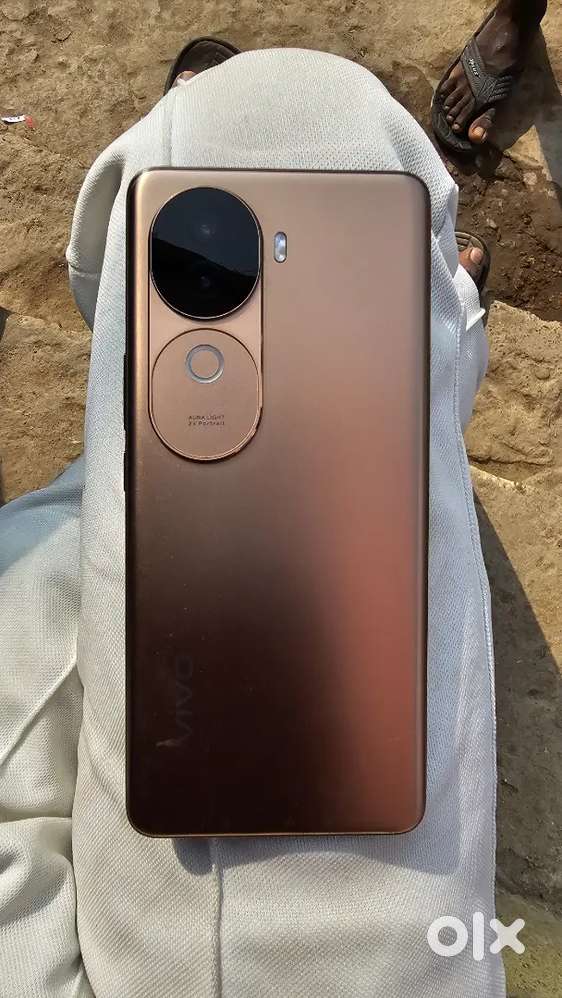 Vivo v40e 8/128
