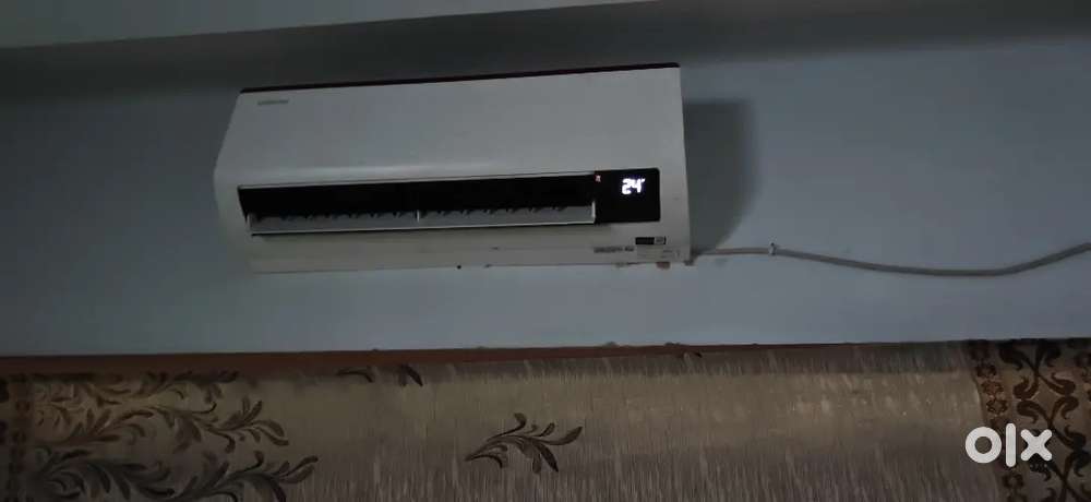 Samsung - 1.5 ton AC for sale, 3 years old