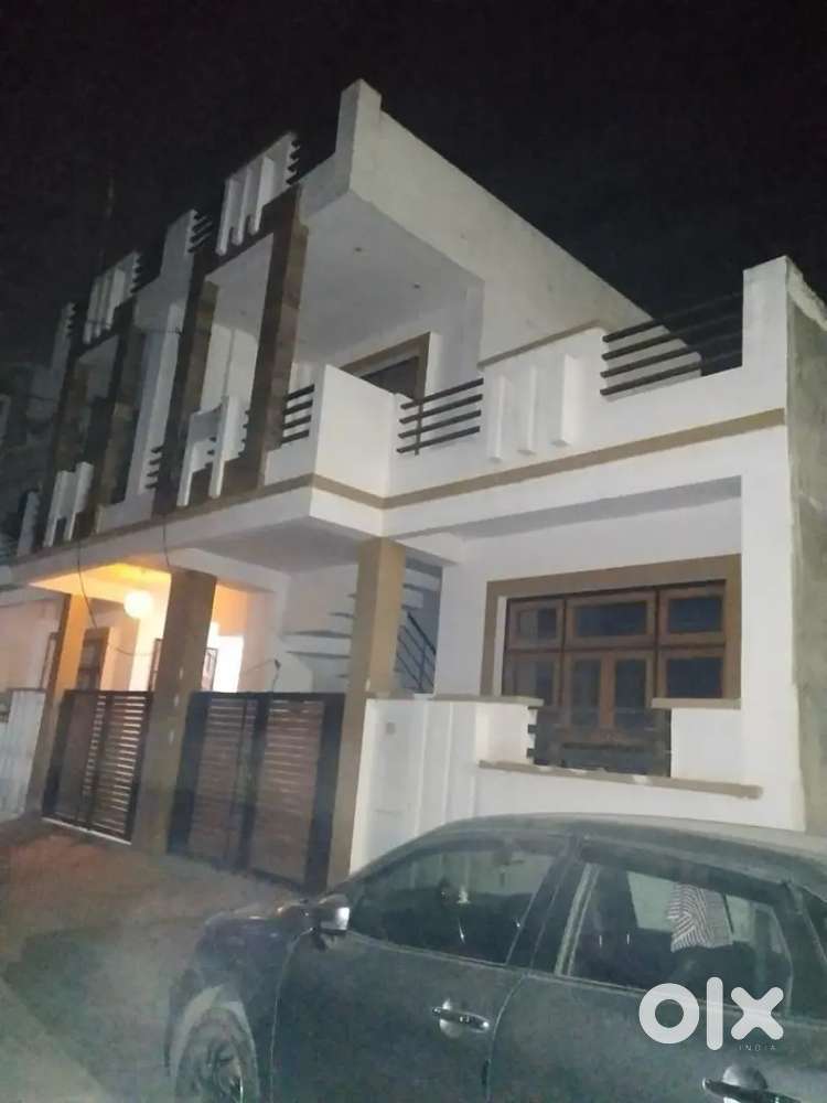 Individual House at Charan Bhatta Road