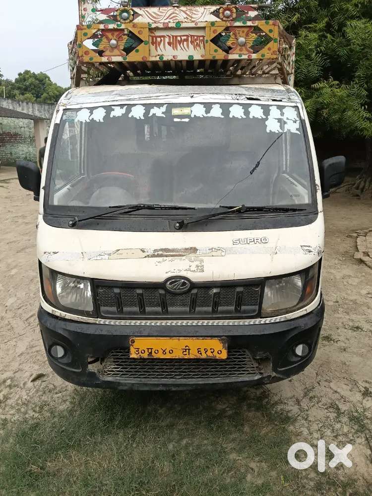 Mahindra supro