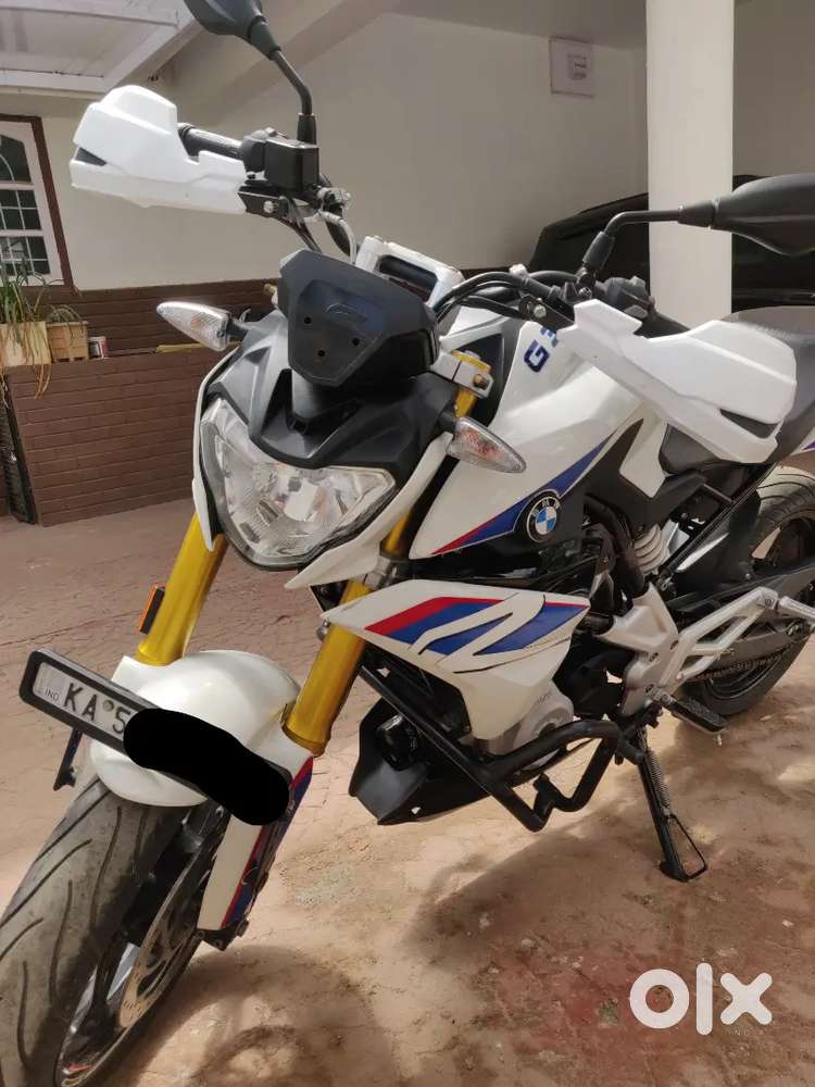 BMW G310 R