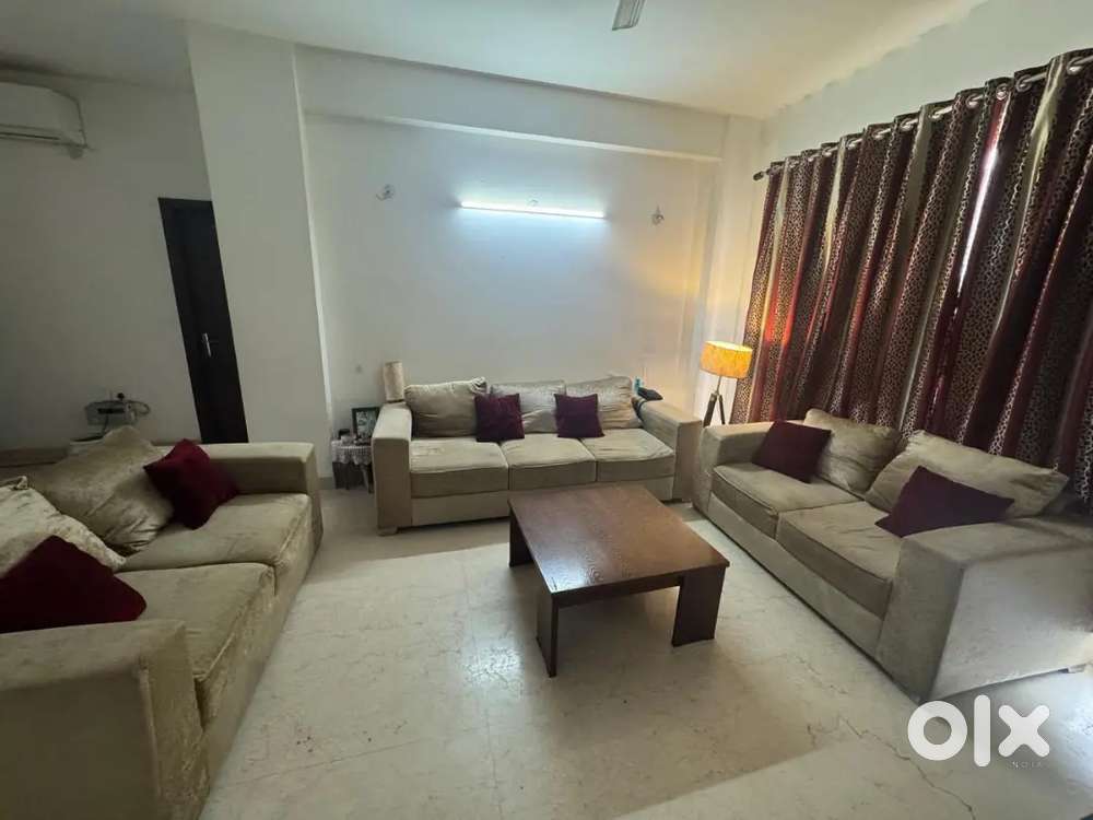 7 setear sofa