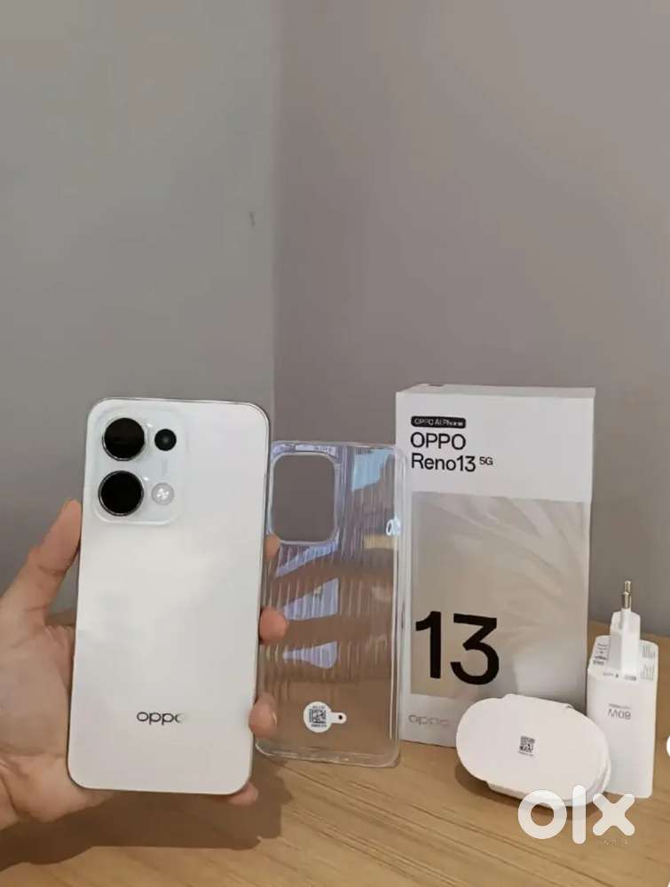 Oppo reno 13 8/256 white colour 5 mounth old