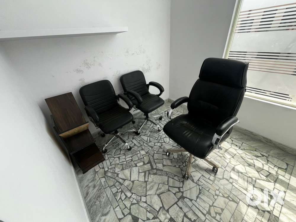 1 boss chair and 2 client chairs and one book shelf for sal
