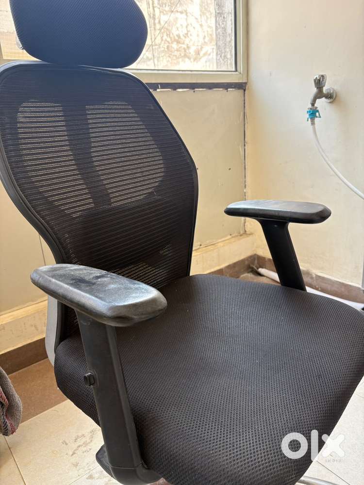 Computer chair