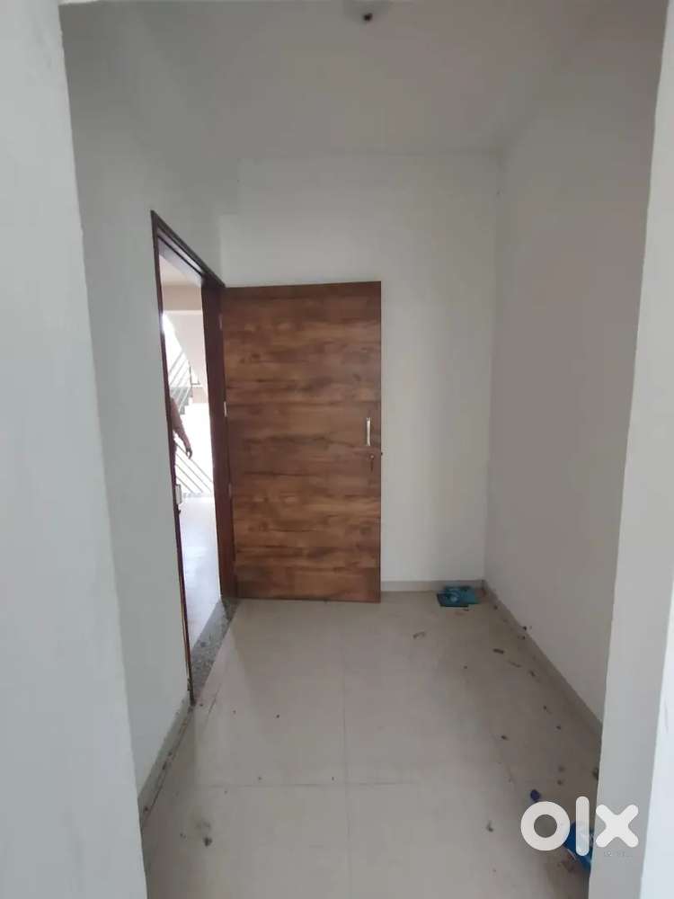 2bhk new brand flat nr science City circle bhadaj