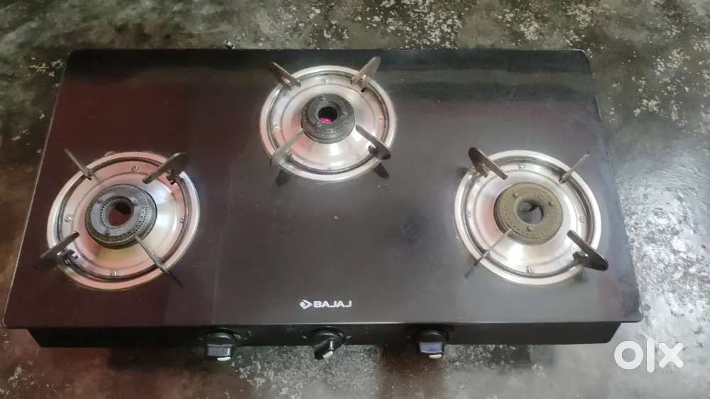 Babaj 3 burner, oven.