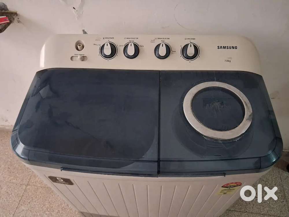 Samsung Semi Automatic Washing Machine