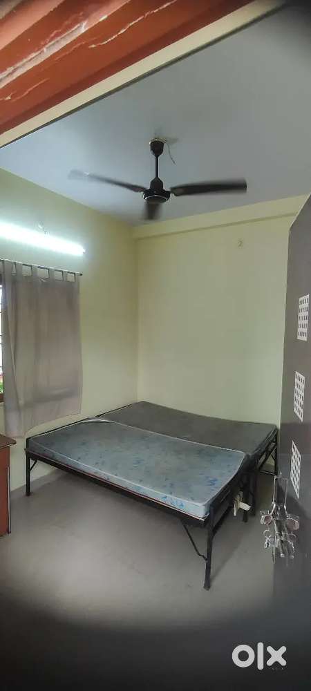 FURNISHED ROOM - DABAL BED, ALMEERA ATECHED TOILET MINI KITCHEN PENTRI