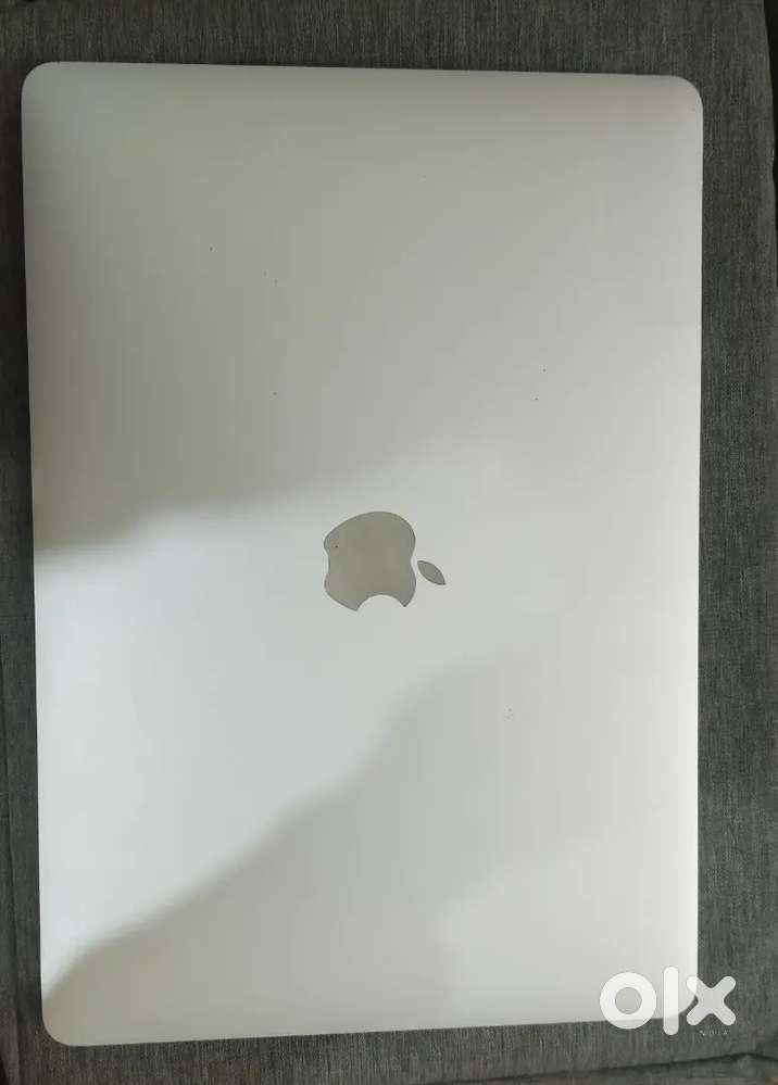 MACBOOK AIR M1 (BRAND : - APPLE)